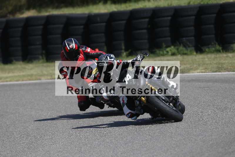 /21 17.06.2026  Ducati Schweiz Track Warmup ADR/Gruppe gelb/74